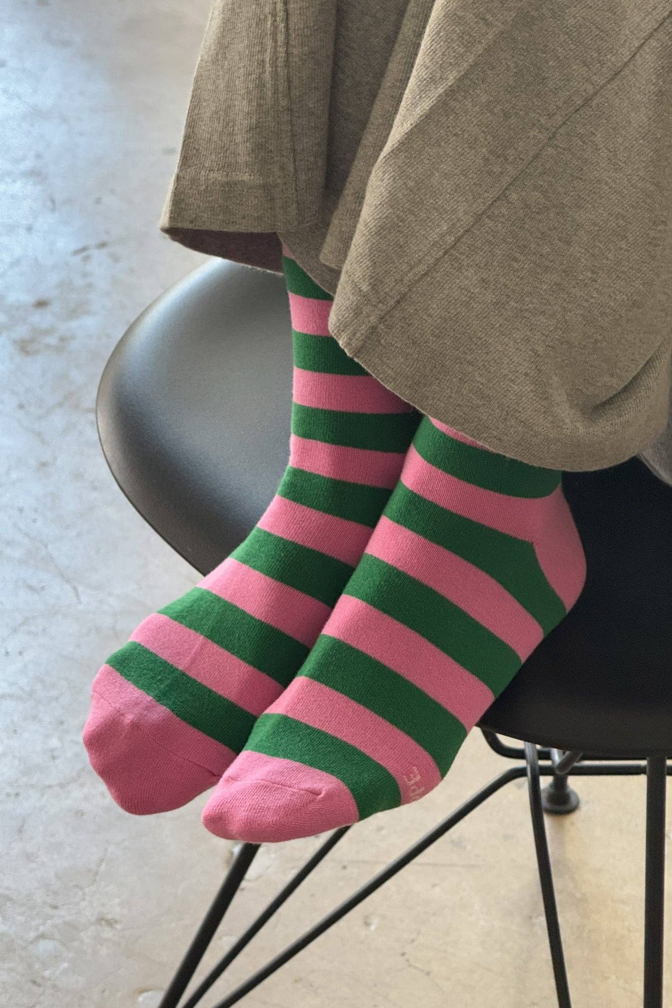 Wide Wally Socks (wholesale): WIDE/ PINK GREEN