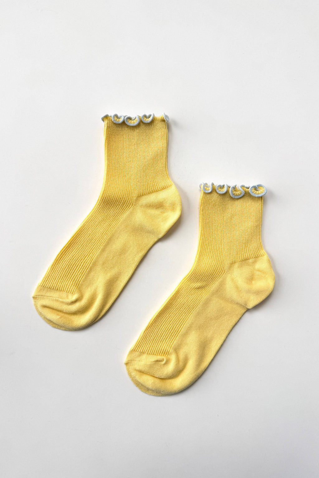 Petite Ruffled Socks BUTTER / BABY BLUE