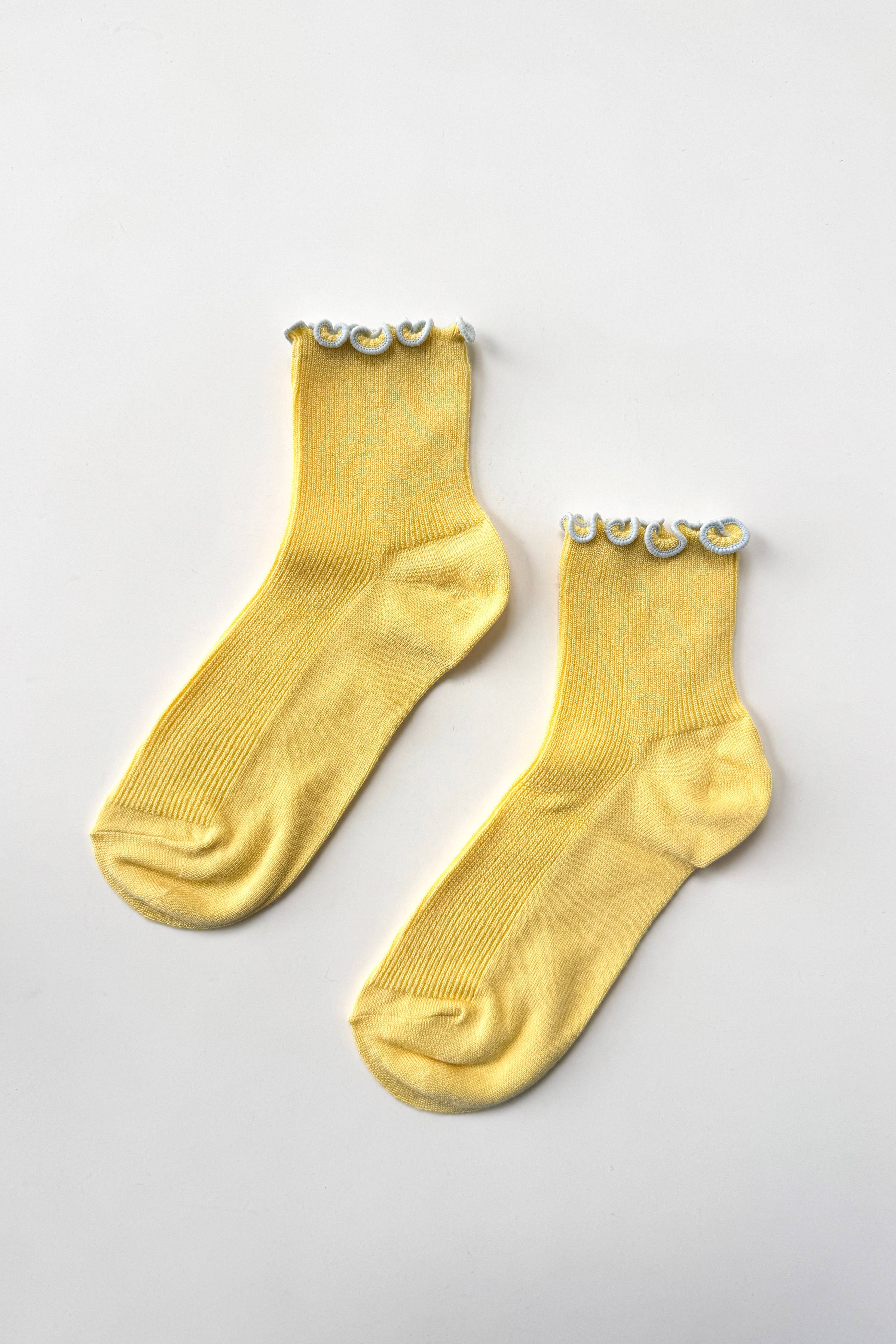 Petite Ruffled Socks BUTTER / BABY BLUE