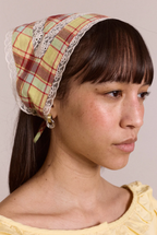 Triangle Headscarf with Lace