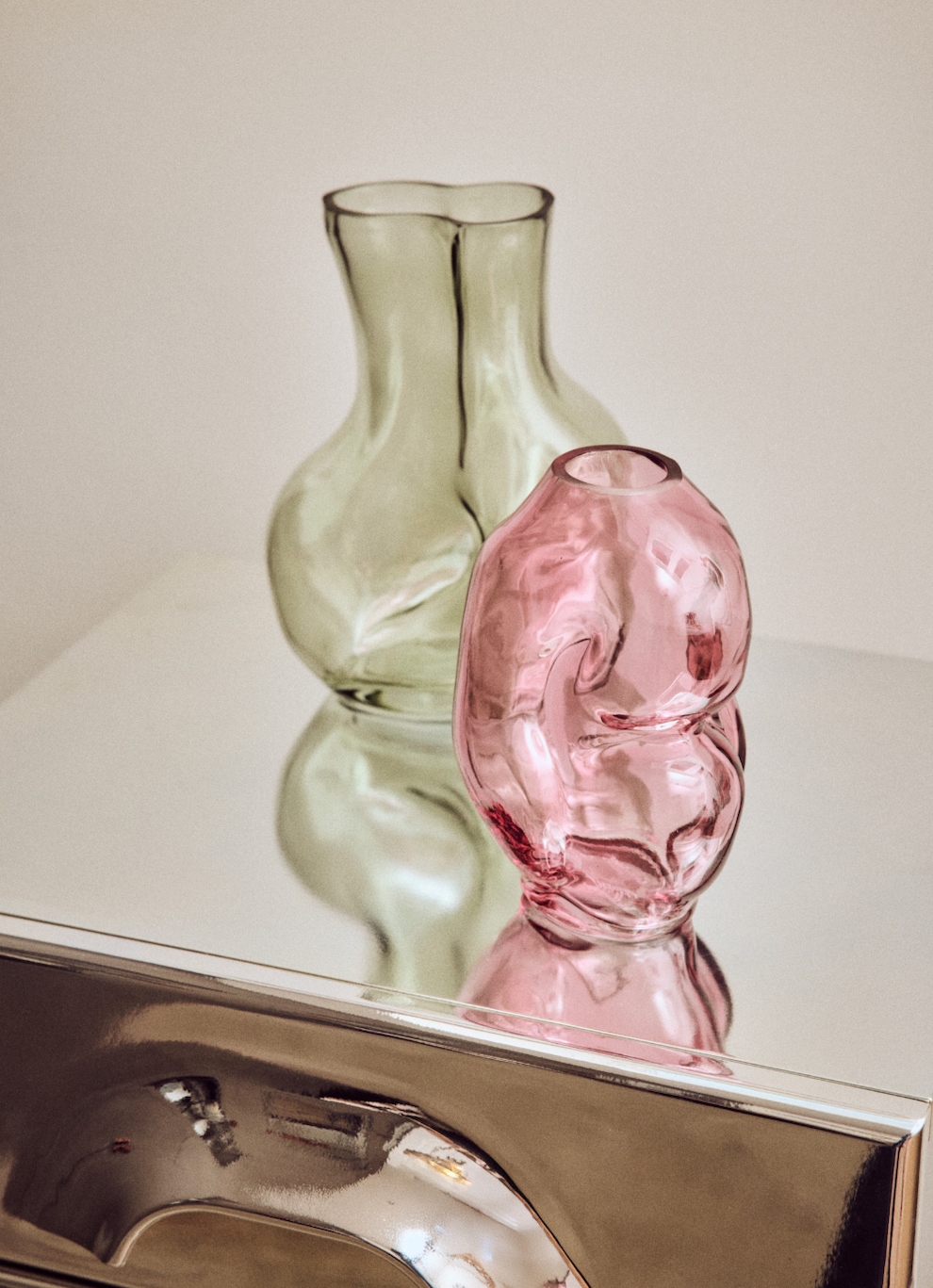 Small Gleam Rose Vase
