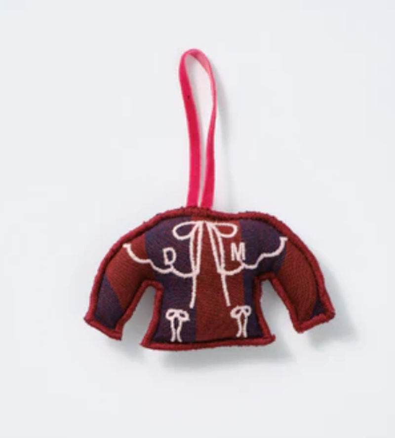 Damson Madder Blouse Decoration