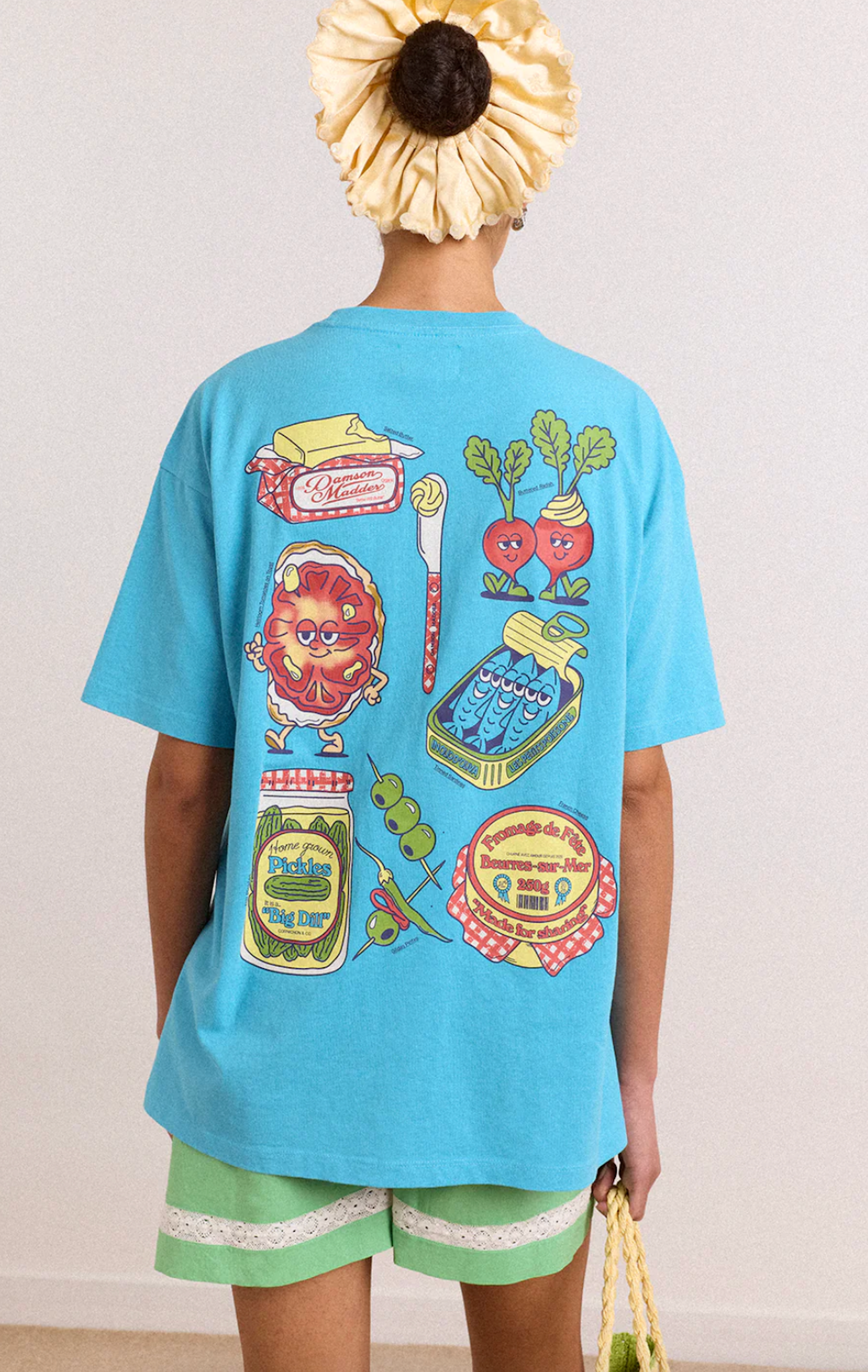 Snack Plate Graphic t-Shirt