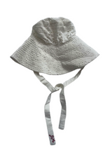 Load image into Gallery viewer, White Broderie Sun Hat
