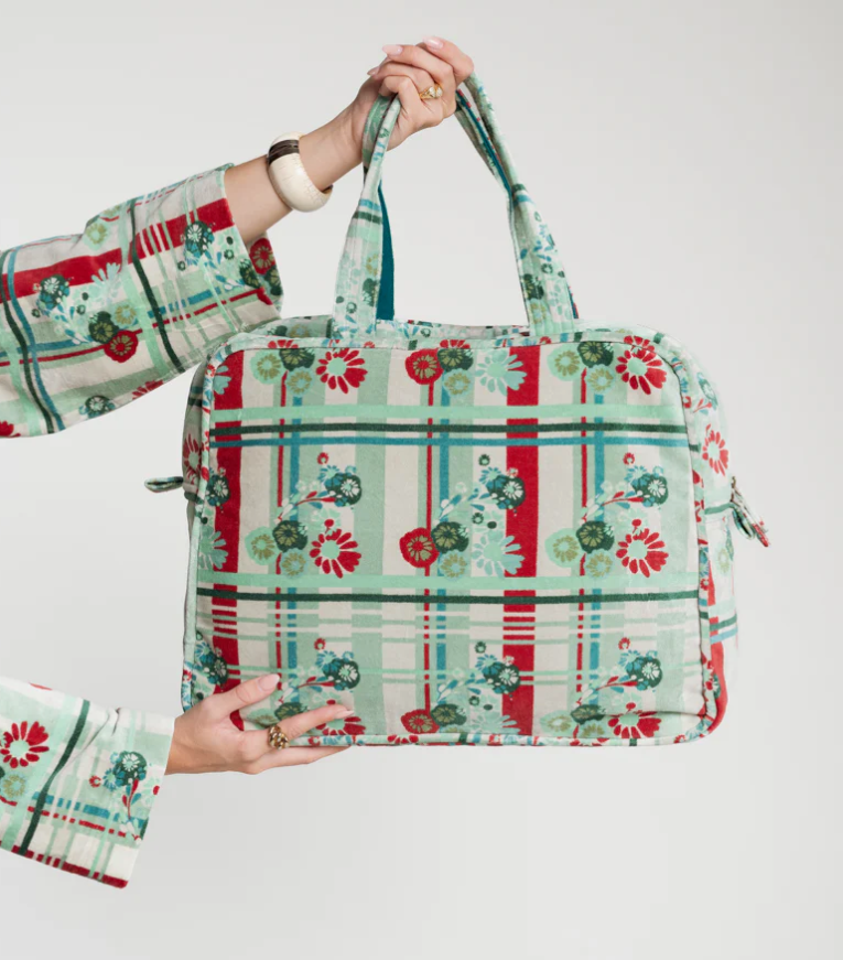 Dundee Print Weekend Bag